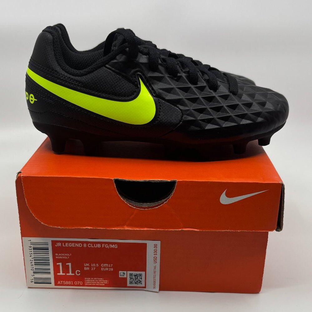 NWT Nike Kids soccer Cleats - JR Legend 8 Club FG/MG - 11C (AT5881-070)